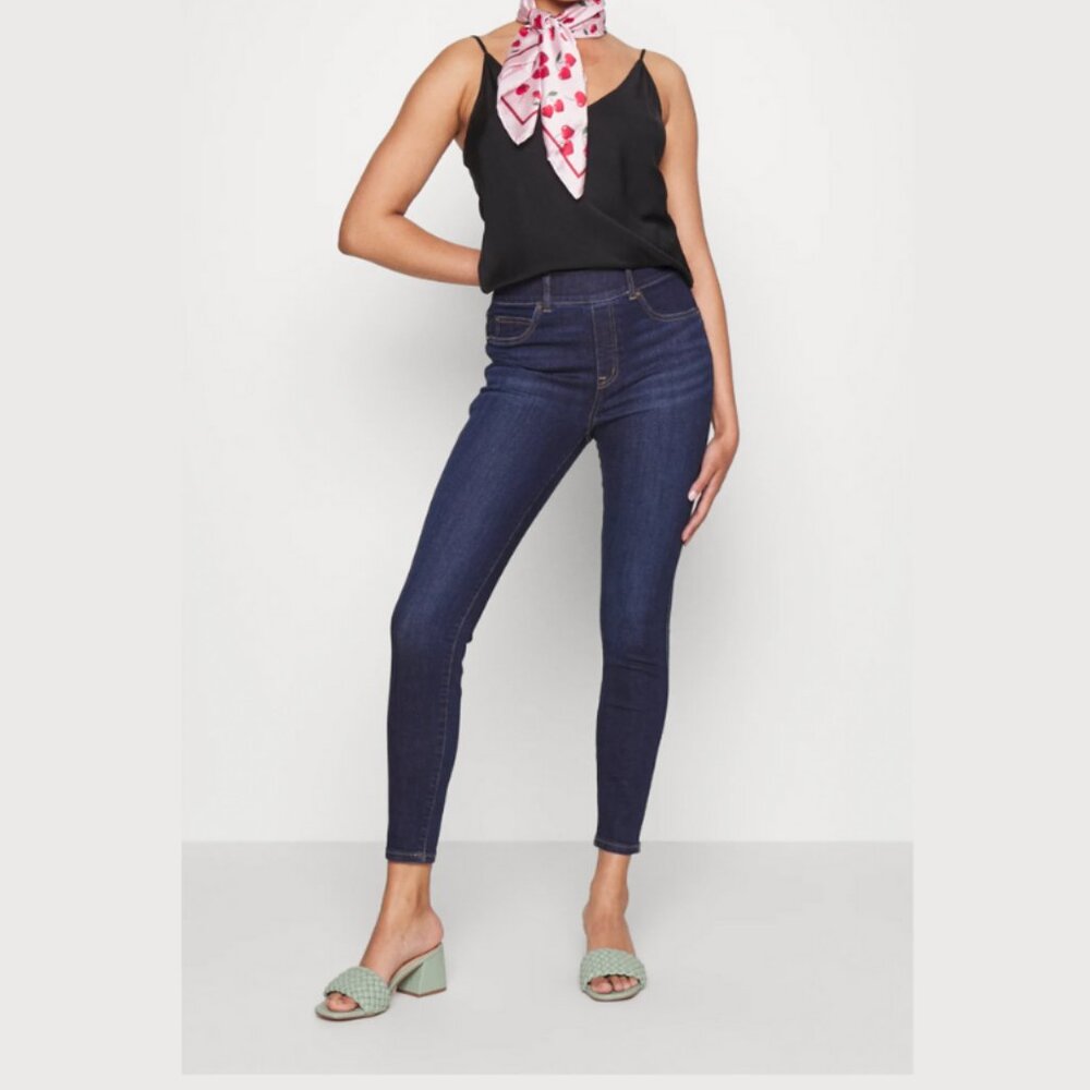 Spanx Jeans Women's Sz 6 Dark Wash Ankle‎ Skinny Pull-On Jegging Stretch Denim